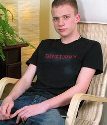 Teen boy porn Leo solo session 628f3d7e7c8da.jpg