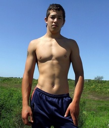 Muscle boys porn Alexis shows & jerks off outdoors 628f4f1d55521.jpg