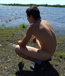 Muscle boys porn Alexis shows & jerks off outdoors 628f4f6020aeb.jpg