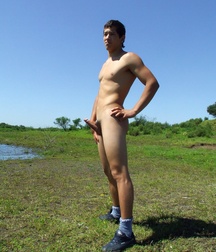 Muscle boys porn Alexis shows & jerks off outdoors 628f4fd8732e5.jpg