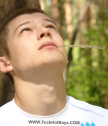 Blond teen Diamond jerks off outdoors boys porn 628f54e41dff6.jpg