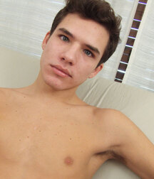 Muscle boy shows off and ripped boys porn 628f8b98dad8f.jpg