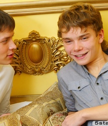 Cute teens Mario & Ozzy having fun boys porn 6290ff1462387.jpg