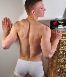 Muscle boys porn Rolan shows off and wanks 62933707cb00e.jpg