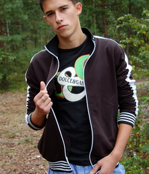 Twink Merrick shows off & cums outdoors boys porn 62933d94aecf2.jpg