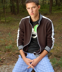 Twink Merrick shows off & cums outdoors boys porn 62933d97b79c9.jpg