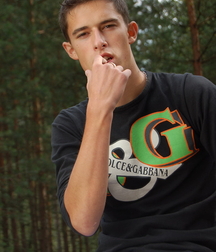 Twink Merrick shows off & cums outdoors boys porn