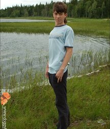 Smiling teen Kir wanks & cums outdoors boys porn 6296238487f76.jpg