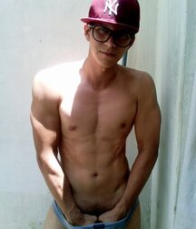Guys in erotic situations or poses boys porn 6297397ea3170.jpg