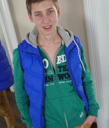 Cute twink Gay Porn John Cherry solo session 629f182bb8456.jpg