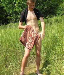 Cute guy Jamie solo session outdoors boys porn 629f2269dd645.jpg