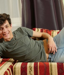 Twink Andy shows off boys porn 62a0c3a919d12.jpg