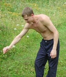 Muscular blond twink solo outdoors gay porn 62a1ba4981e9b.jpg