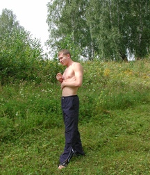 Muscular blond twink solo outdoors gay porn 62a1ba5c84501.jpg