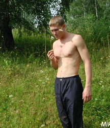 Muscular blond twink solo outdoors gay porn 62a1ba6d0152a.jpg