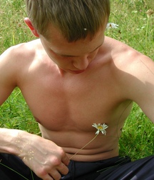 Muscular blond twink solo outdoors gay porn 62a1ba7fc44cc.jpg