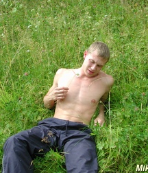 Muscular blond twink solo outdoors gay porn 62a1ba831ac48.jpg