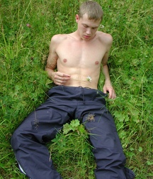 Muscular blond twink solo outdoors gay porn 62a1ba954f9a1.jpg