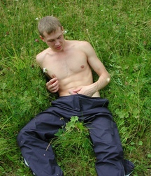 Muscular blond twink solo outdoors gay porn 62a1babe0e58d.jpg
