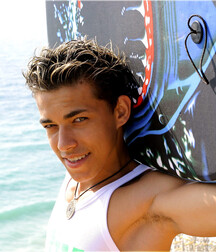 Handsome lad Leon solo session at the beach boys porn 62aaf3669973b.jpg