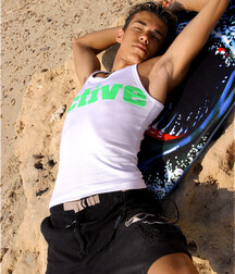 Handsome lad Leon solo session at the beach boys porn 62aaf38da1d45.jpg