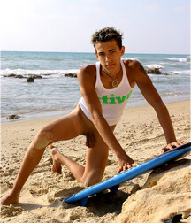 Handsome lad Leon solo session at the beach boys porn 62aaf3f9ae2d3.jpg