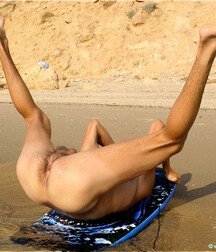 Handsome lad Leon solo session at the beach boys porn 62aaf43ce5120.jpg
