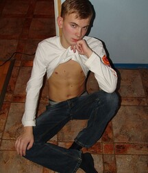 Handsome blond lad Jurij solo session boys porn 62b09c1691af0.jpg
