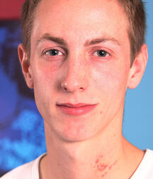 Twink boys porn, skinny and muscular guy, in a solo session 62b483cbd3d0d.jpg