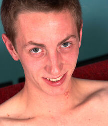 Twink boys porn, skinny and muscular guy, in a solo session 62b484ef754bd.jpg