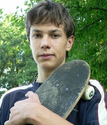 A cute skater teen jerks off outdoors boys porn 62b4894424756.jpg