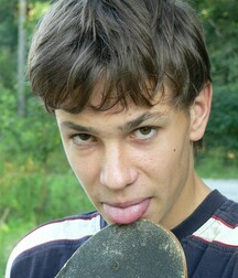 A cute skater teen jerks off outdoors boys porn 62b4894b43bf6.jpg