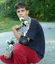 A cute skater teen jerks off outdoors boys porn 62b4898142348.jpg