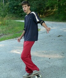 A cute skater teen jerks off outdoors boys porn 62b48989a1cf4.jpg