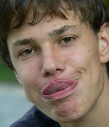 A cute skater teen jerks off outdoors boys porn 62b489b0b02fb.jpg