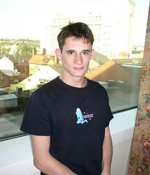 Chris, a twink with protruding ears, shows & jerks off boys porn 62b59581626a9.jpg