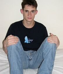 Chris, a twink with protruding ears, shows & jerks off boys porn 62b59586a8446.jpg