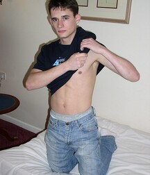 Chris, a twink with protruding ears, shows & jerks off boys porn 62b5959ad5f35.jpg