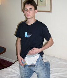 Chris, a twink with protruding ears, shows & jerks off boys porn 62b595a2e2e31.jpg