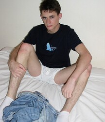 Chris, a twink with protruding ears, shows & jerks off boys porn 62b595b7ce7f9.jpg