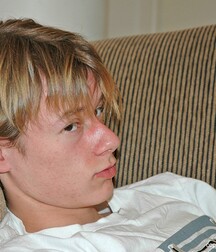 Blond twink porn Avian jerks off on sofa 62b84ba9a90d9.jpg