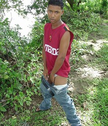 A curly Latino guy jerks off in the forest boys porn 62b94c240b4a1.jpg