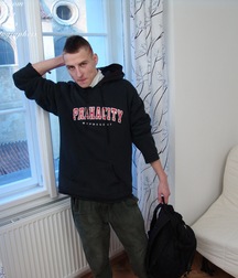 Twink Karim wanks & cums boys porn 62b950fd214f5.jpg