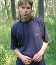 Boys Porn Handsome blond teen Krystof jerks off outdoors 62b979de93d4d.jpg