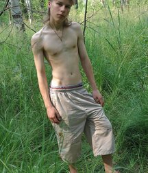 Boys Porn Handsome blond teen Krystof jerks off outdoors 62b97a03136e4.jpg