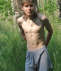 Boys Porn Handsome blond teen Krystof jerks off outdoors 62b97a24098ec.jpg
