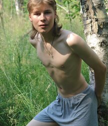 Boys Porn Handsome blond teen Krystof jerks off outdoors 62b97a264478e.jpg