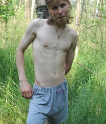 Boys Porn Handsome blond teen Krystof jerks off outdoors 62b97a4ebd8f1.jpg