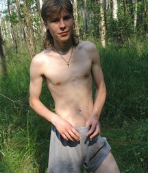 Boys Porn Handsome blond teen Krystof jerks off outdoors 62b97a9aa826e.jpg