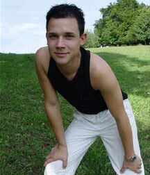 A  21 y.o. guy in a solo session outdoors boys porn 62b97d989c5de.jpg